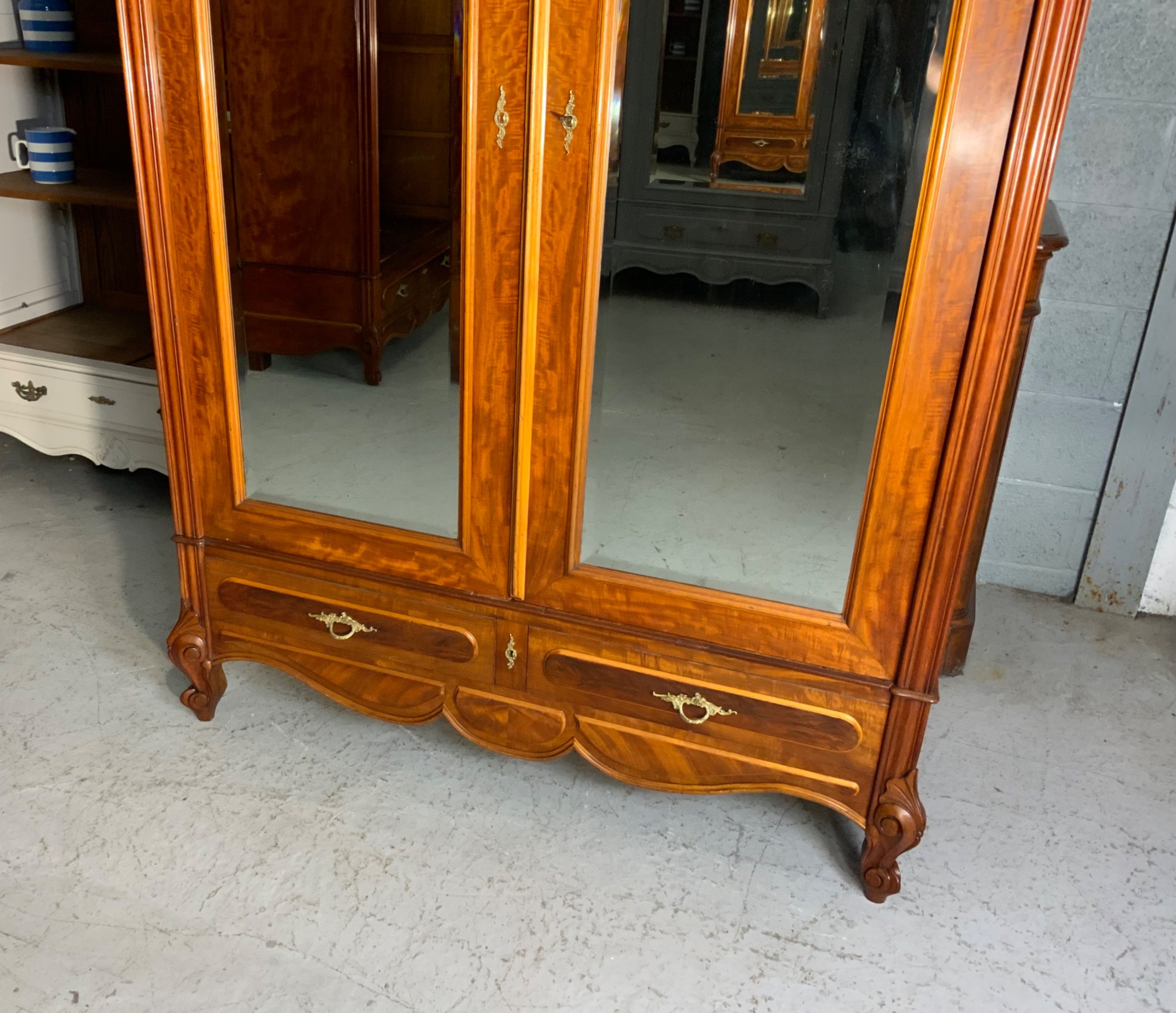 MAHOGANY FRENCH DOUBLE ARMOIRE  View VI