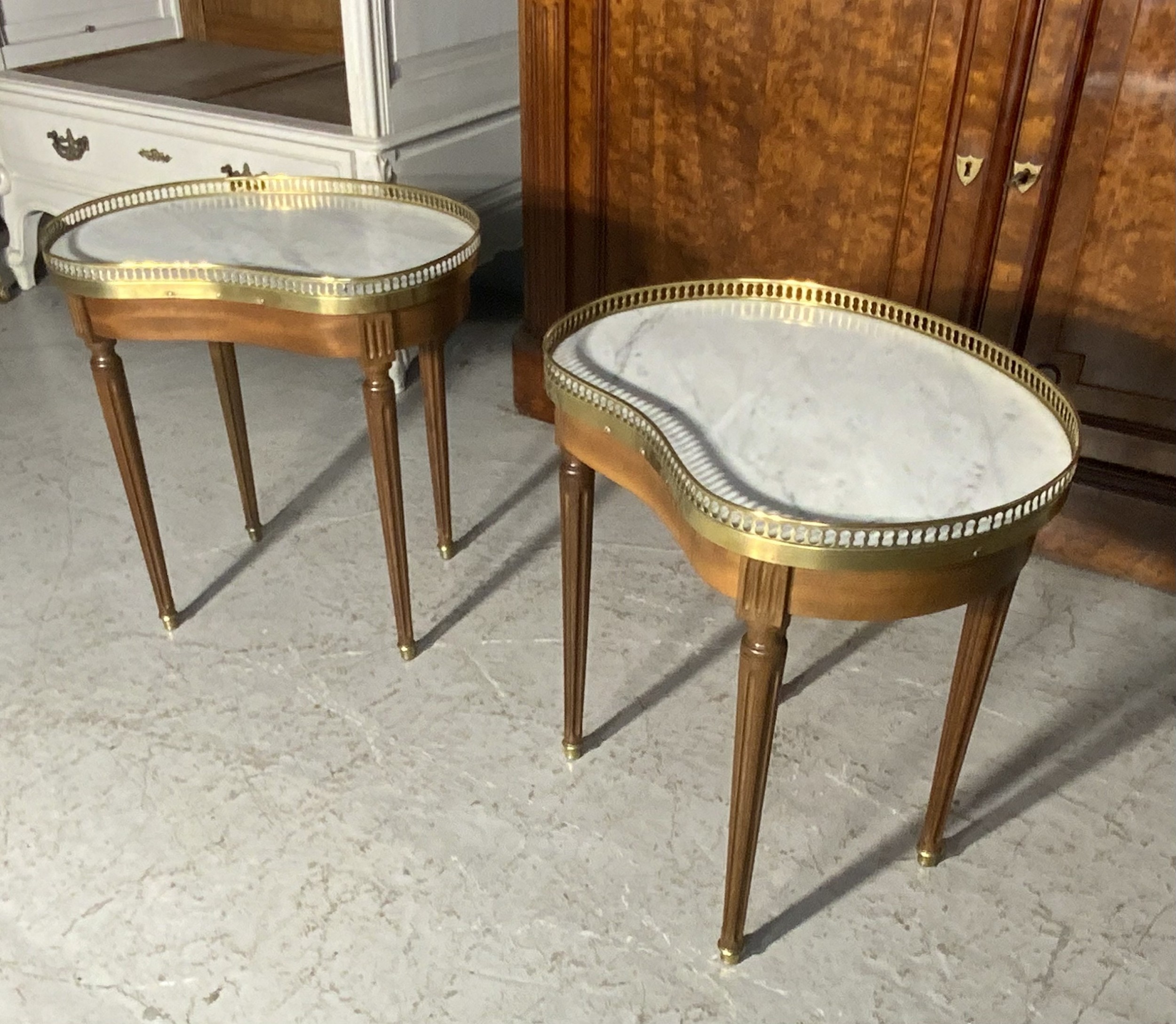PAIR OF FRENCH MARBLE TOPPED SIDE TABLES View V