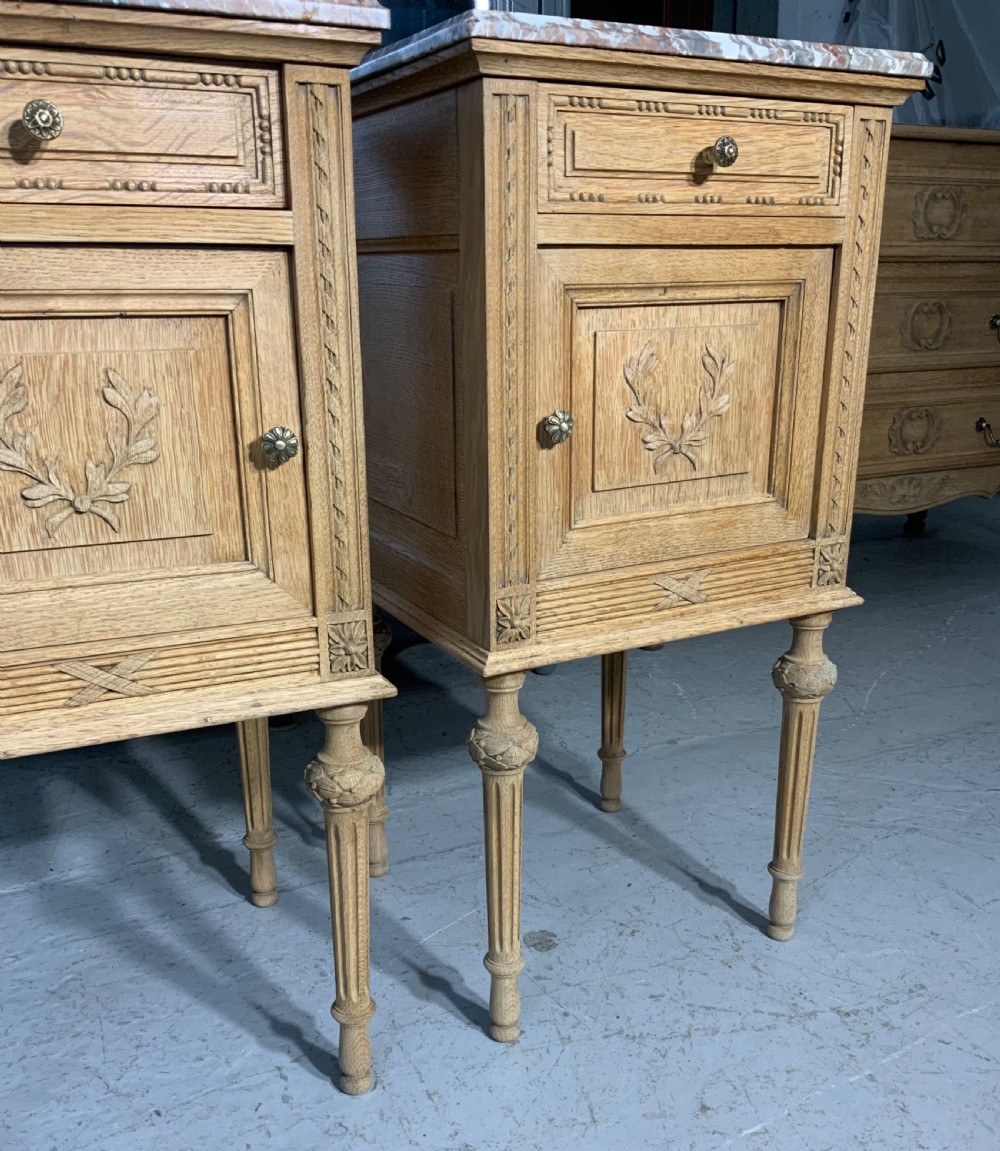 PAIR OF FRENCH BLEACHED OAK BEDSIDE CABINETS  View VI