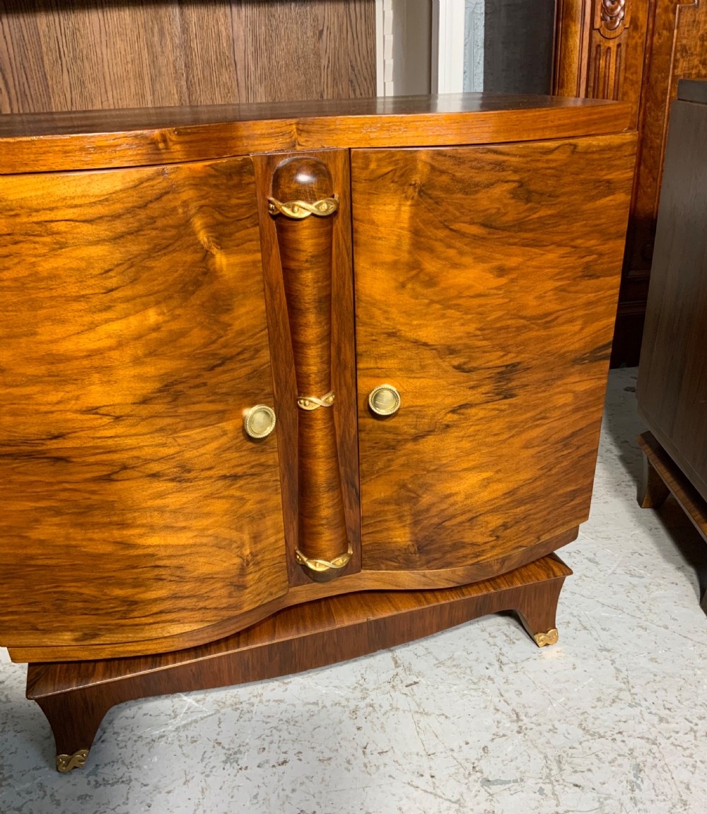 PAIR OF WALNUT ART DECO FRENCH BEDSIDE CABINETS  View VI