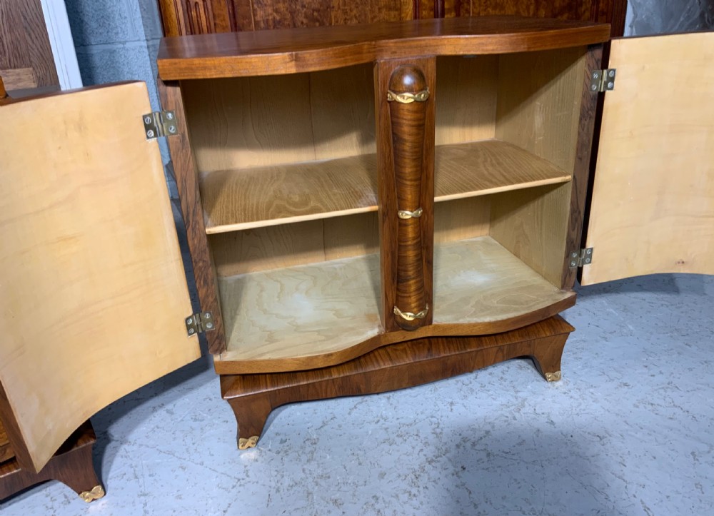 PAIR OF WALNUT ART DECO FRENCH BEDSIDE CABINETS  View IX