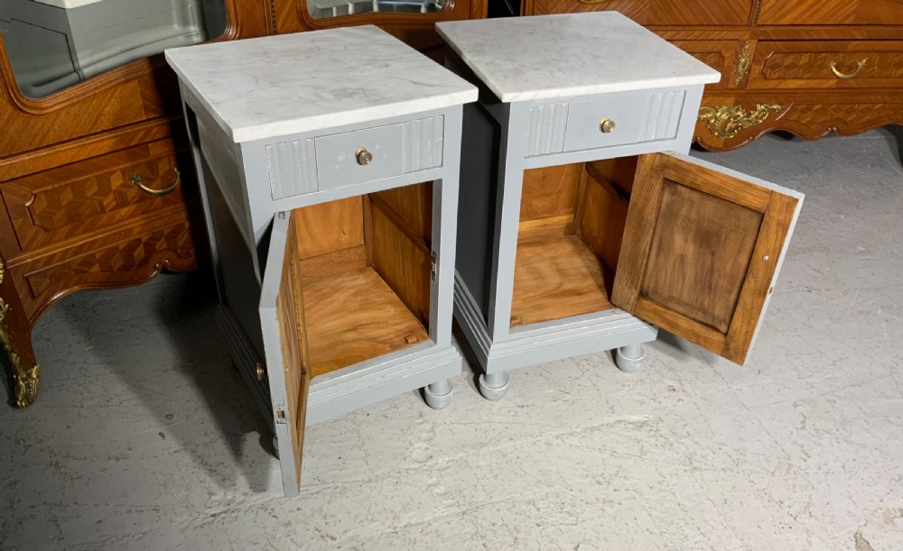 PAIR OF PAINTED FRENCH BEDSIDE CABINETS  View V