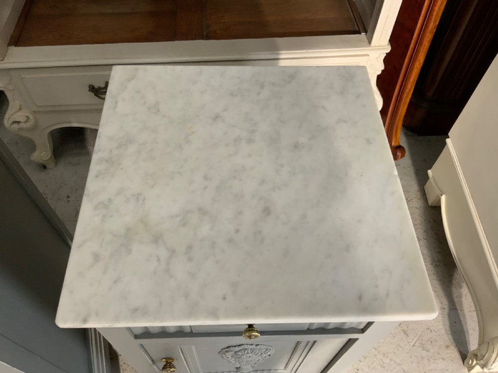 PAIR OF PAINTED FRENCH BEDSIDE CABINETS  View X