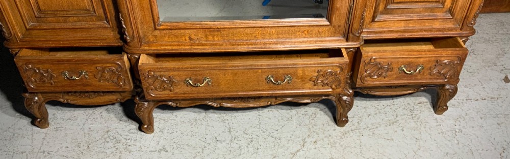 CARVED OAK FRENCH TRIPLE ARMOIRE  View XI
