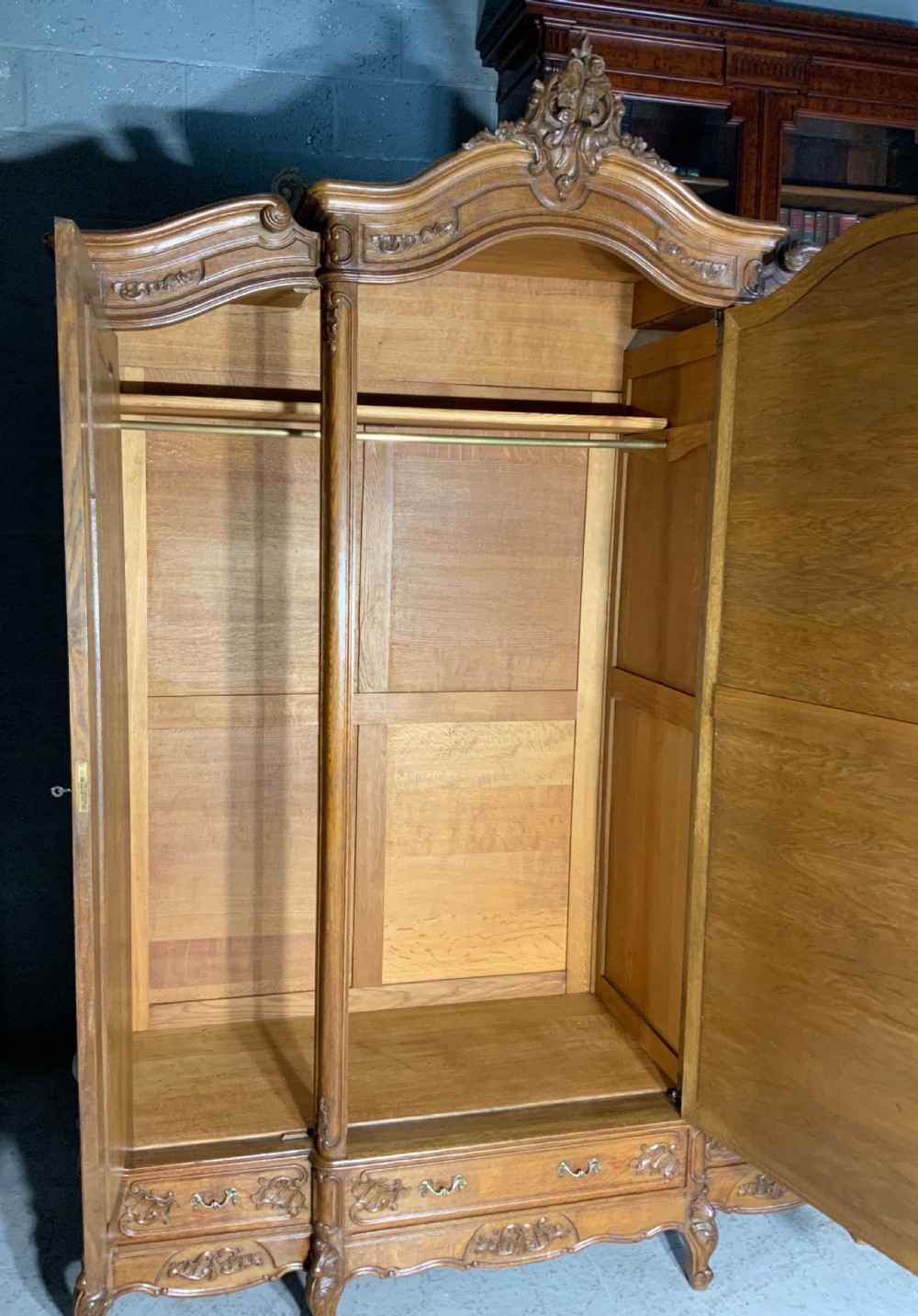 CARVED OAK FRENCH TRIPLE ARMOIRE  View XIII