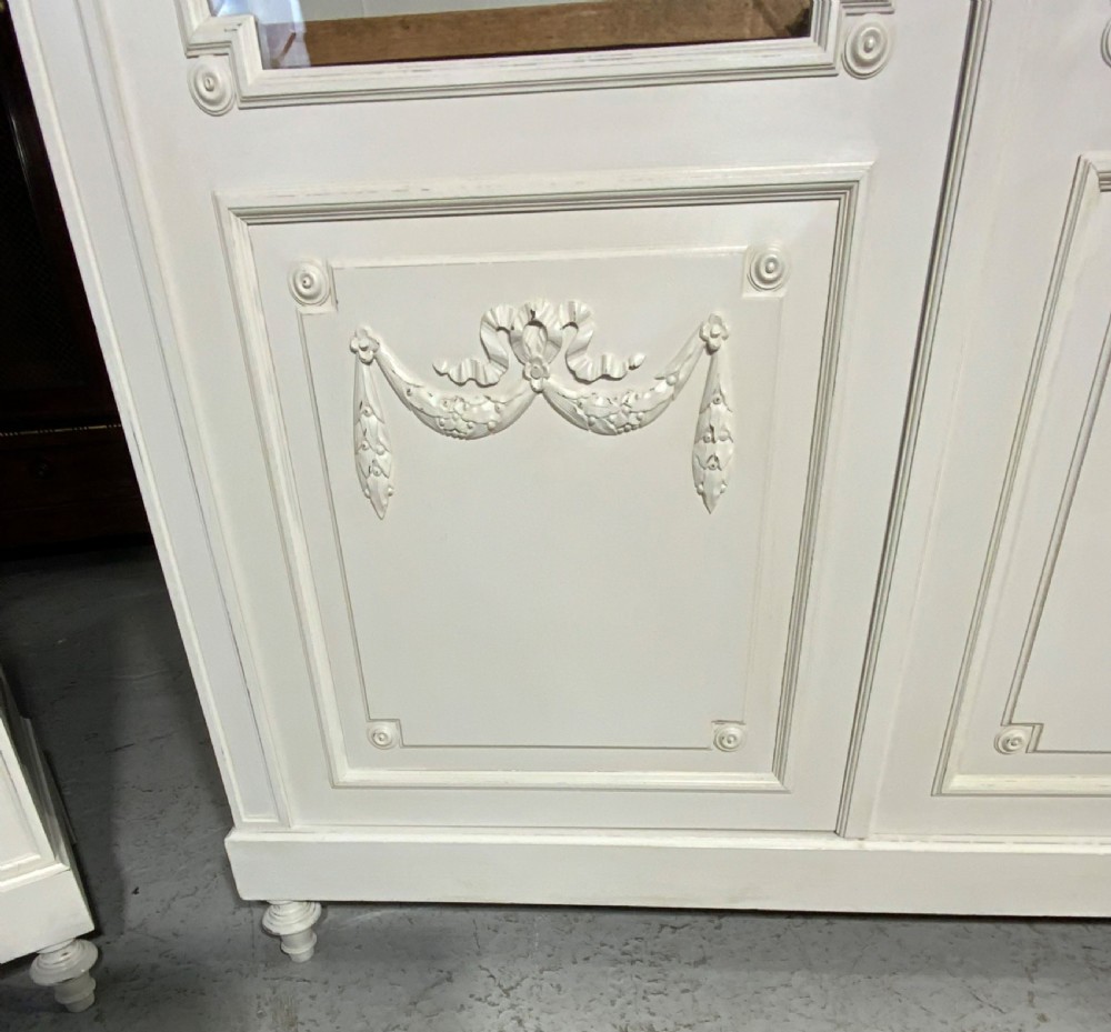 MATCHING PAIR OF PAINTED FRENCH BOOKCASES View IV