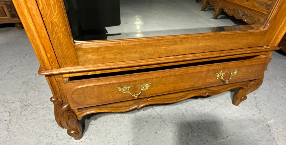 CARVED OAK FRENCH SINGLE ARMOIRE  View VI