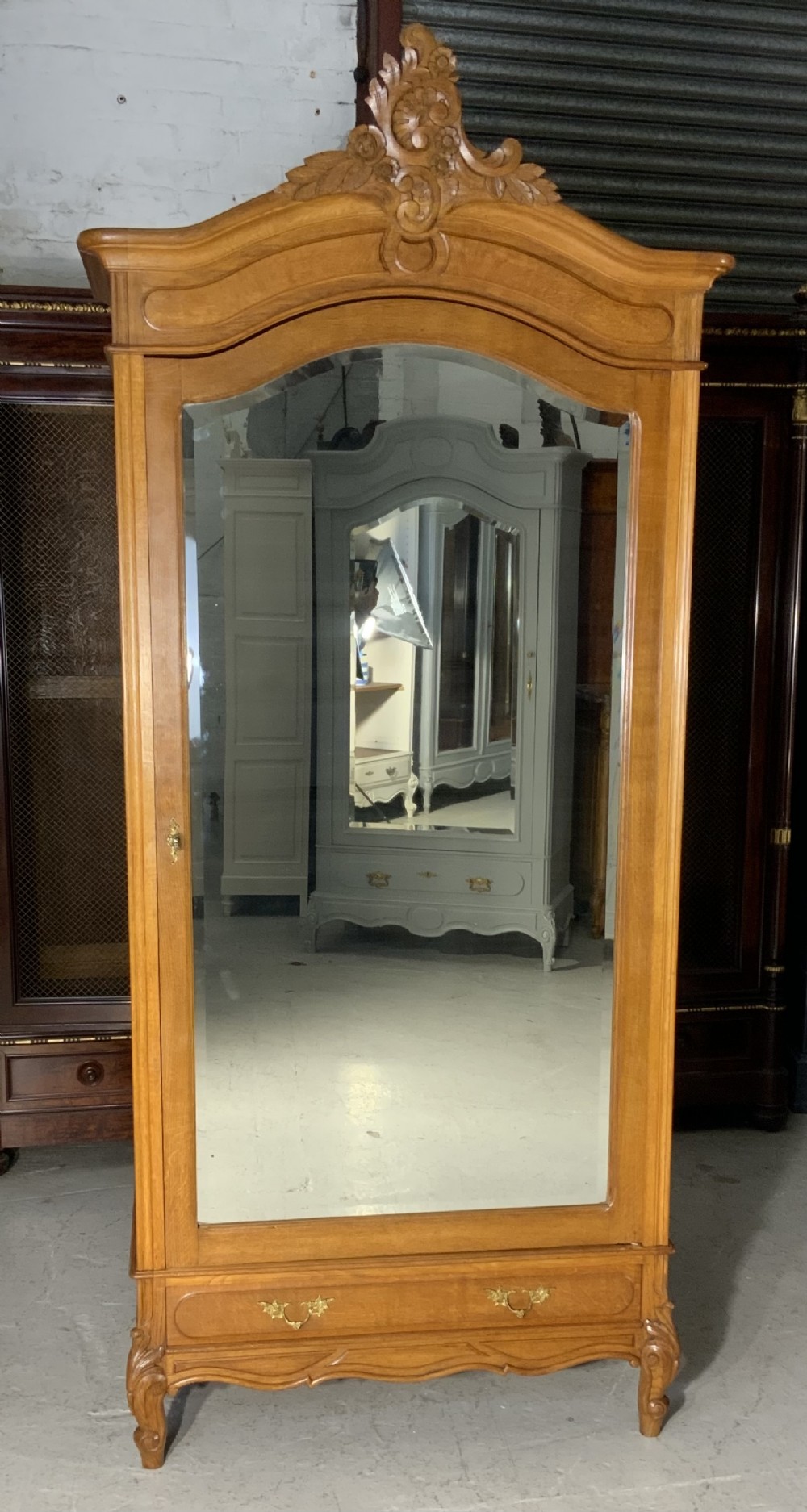 CARVED OAK FRENCH SINGLE ARMOIRE  View VIII