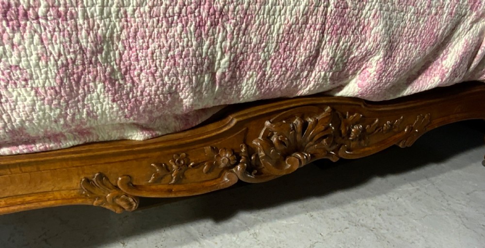 OUTSTANDING FRENCH CARVED OAK BEDROOM SUITE  View X
