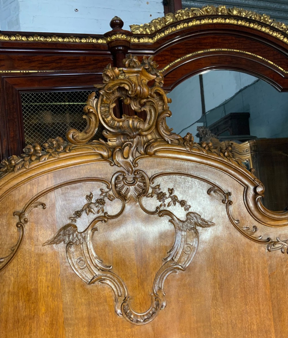 OUTSTANDING FRENCH CARVED OAK BEDROOM SUITE  View XIV