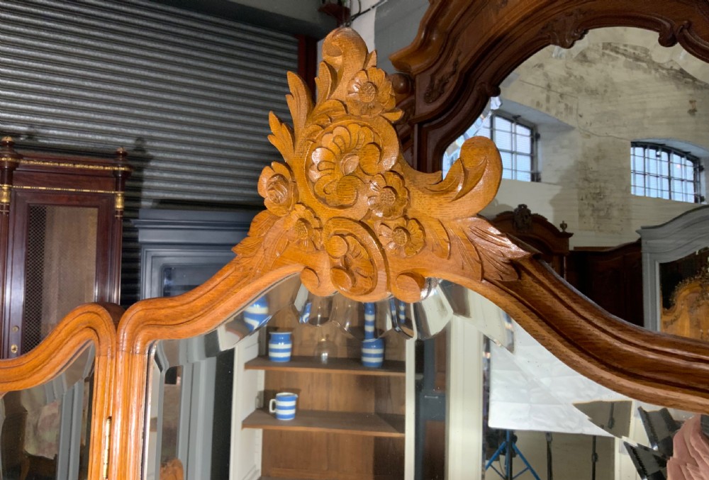 CARVED OAK FRENCH WASHSTAND DRESSING TABLE View VII