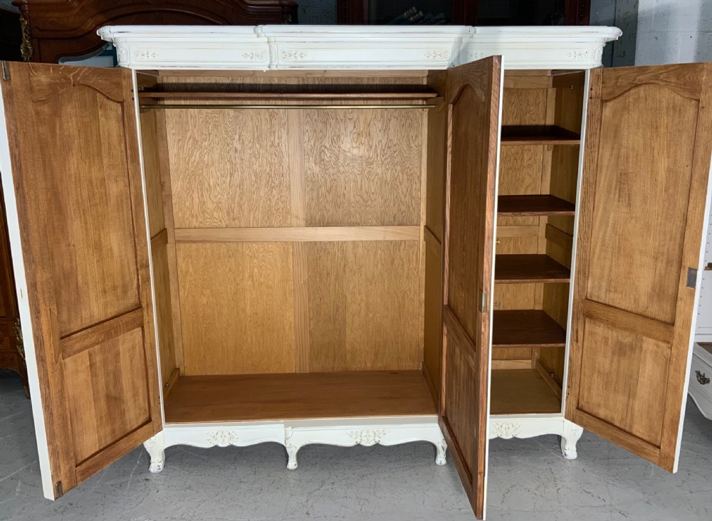 PAINTED OAK FRENCH TRIPLE ARMOIRE  View VII
