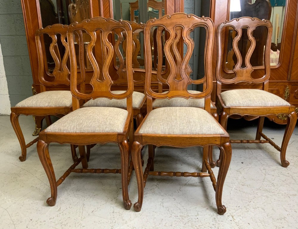 SET OF SIX FRENCH CARVED OAK DINING CHAIRS  View VIII