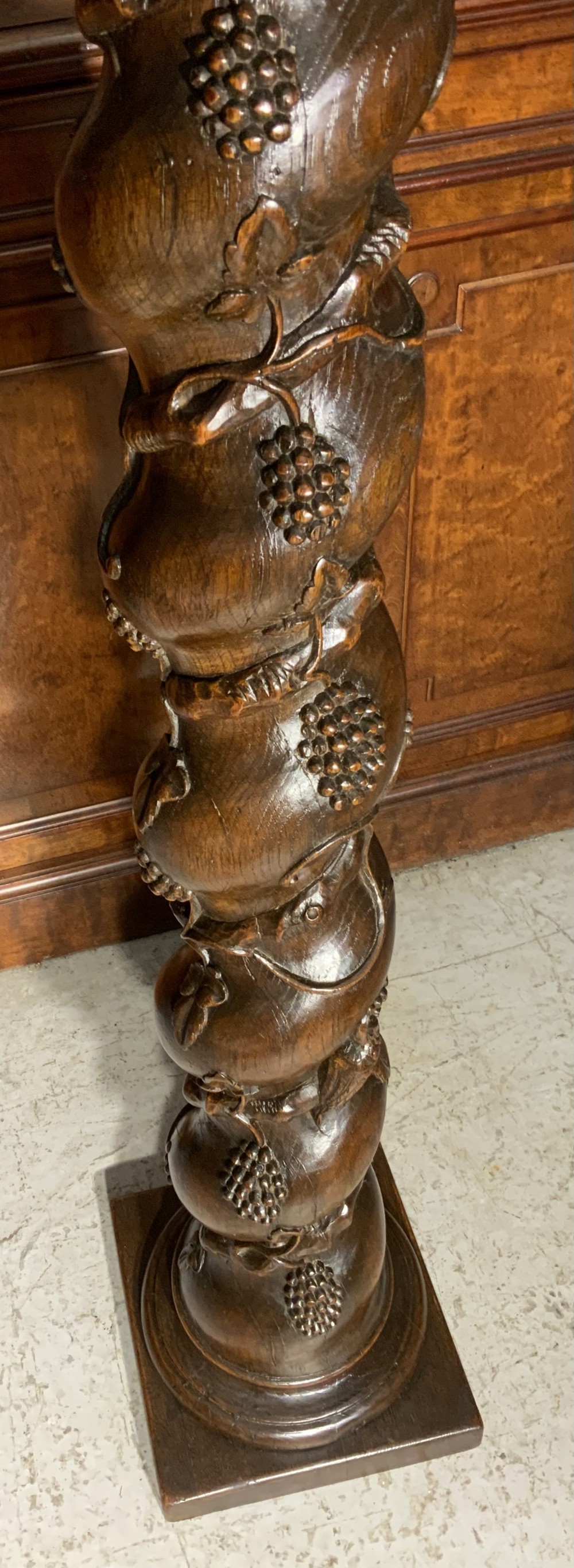 LARGE CARVED OAK BAROQUE COLUMN  View XII