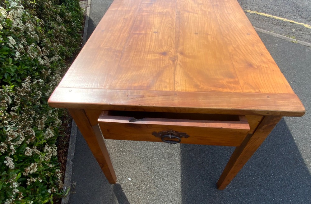 CHERRYWOOD FRENCH FARMHOUSE DINING TABLE  View XI
