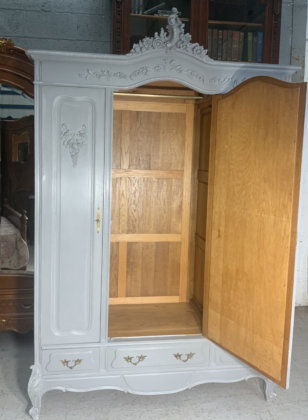 CARVED FRENCH TRIPLE ARMOIRE IN PLUMMET GREY View XI
