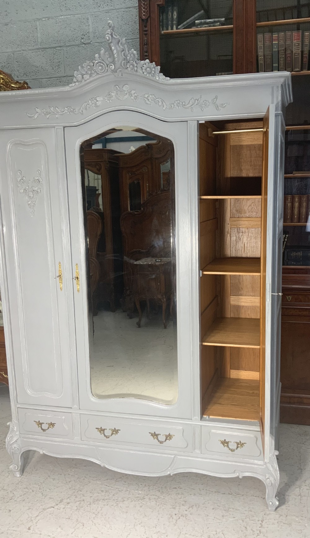 CARVED FRENCH TRIPLE ARMOIRE IN PLUMMET GREY View XII