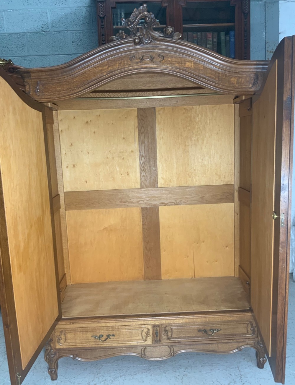 LARGE CARVED OAK FRENCH ARMOIRE  View IX