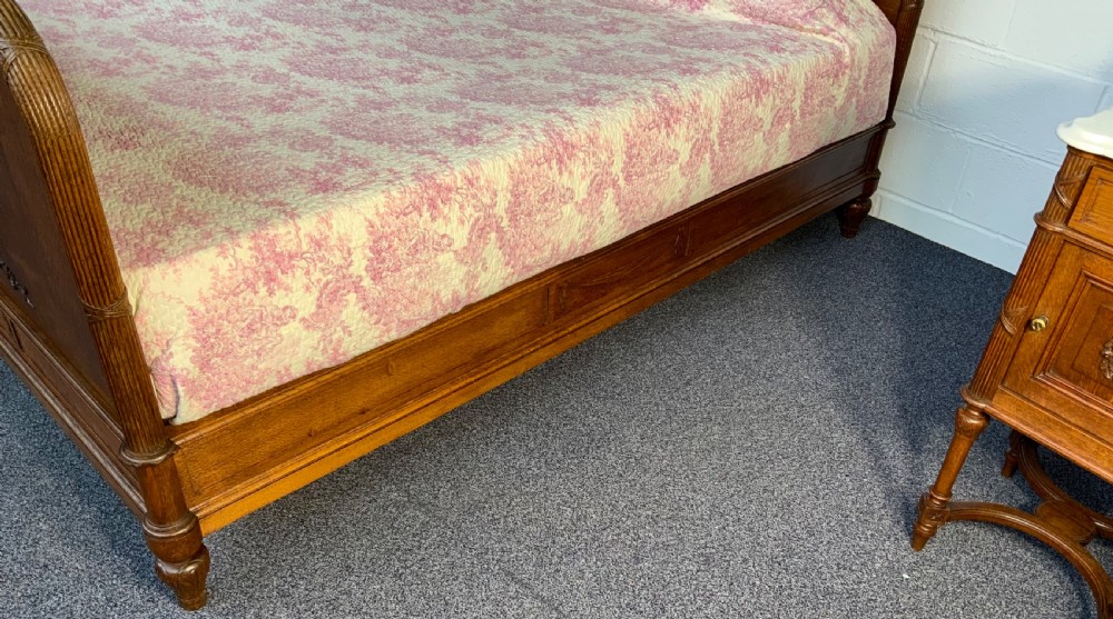CARVED OAK FRENCH ART DECO KING SIZE BED View XIII
