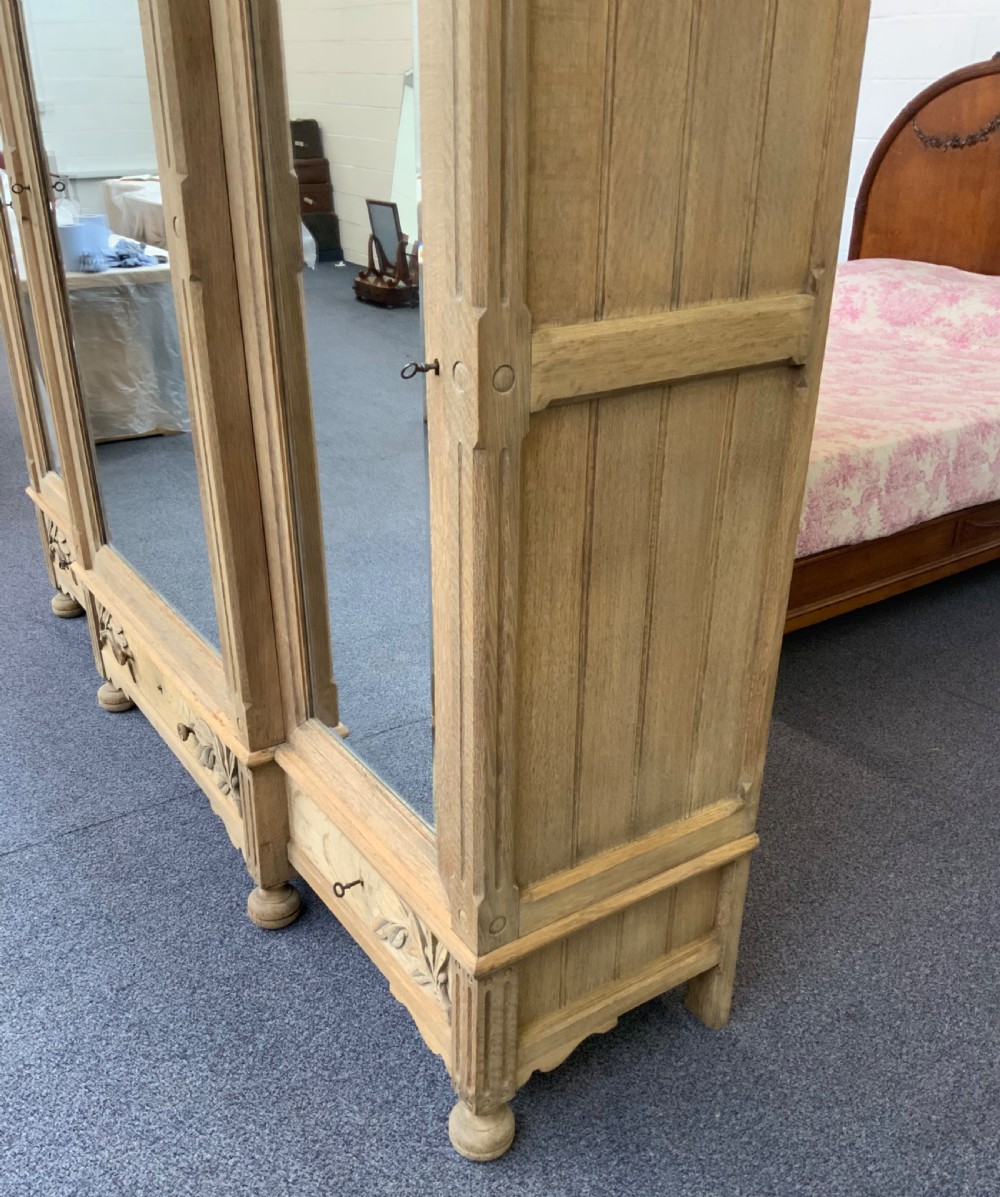 LARGE FRENCH TRIPLE BLEACHED OAK ARMOIRE  View XI
