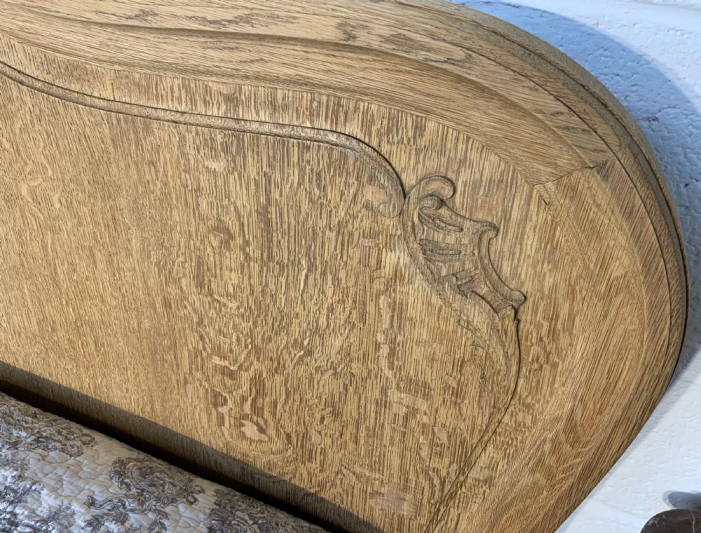 KINGSIZE FRENCH BLEACHED OAK BED AND MATCHING BEDSIDE CABINETS  View XVI
