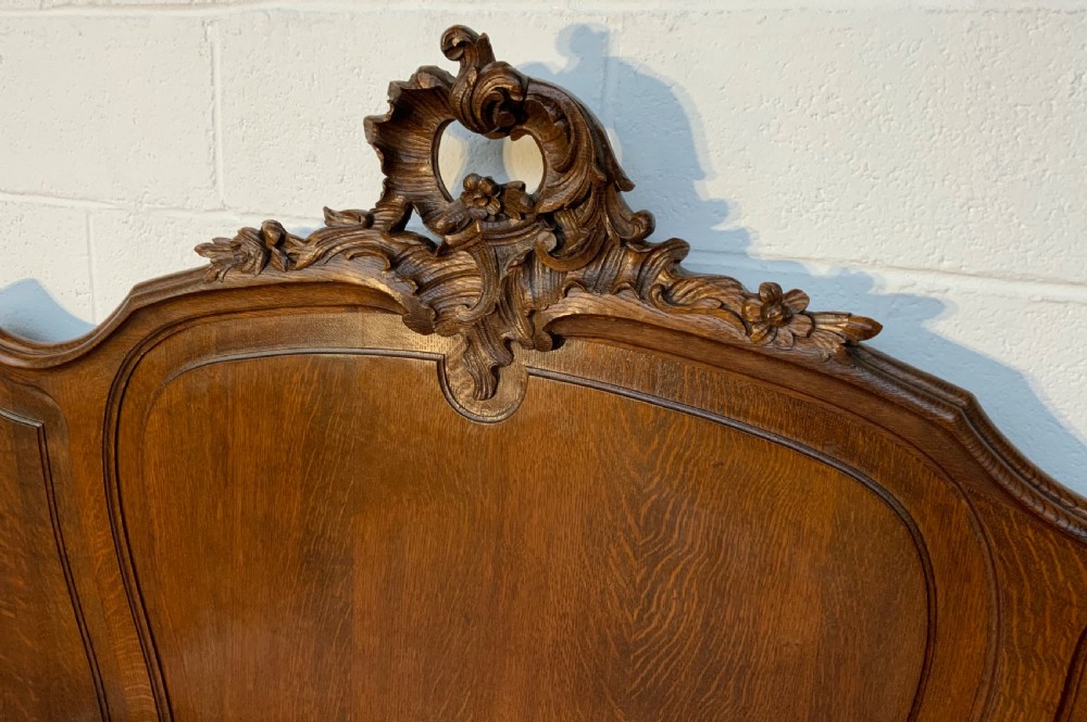 CARVED OAK FRENCH LOUIS XV KINGSIZE BED View II