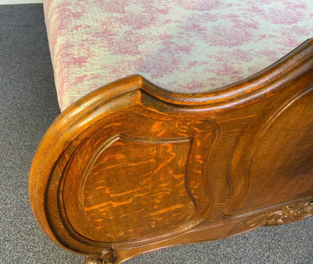 CARVED OAK FRENCH LOUIS XV KINGSIZE BED View VII