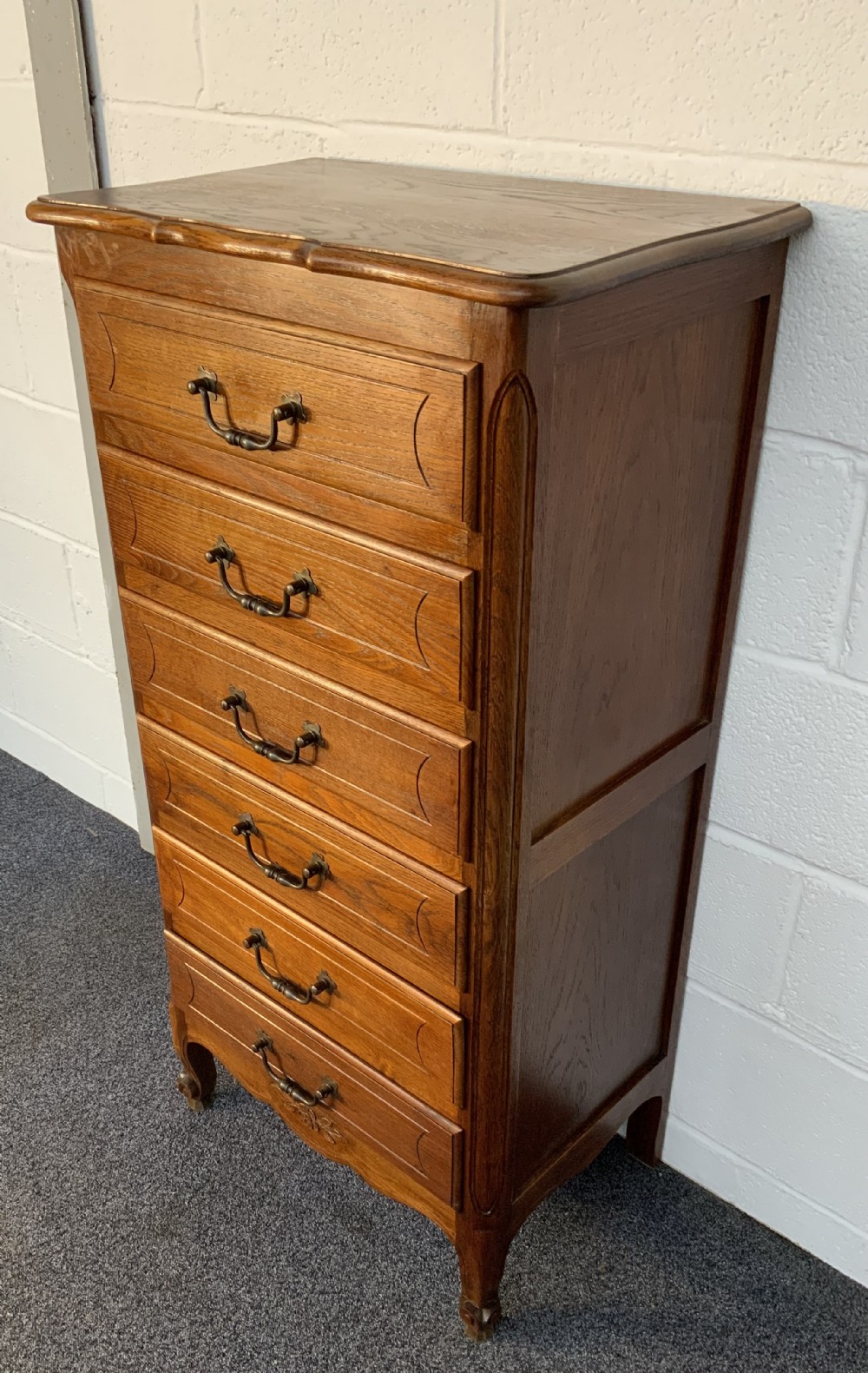 TALL OAK FRENCH CHEST OF DRAWERS View VI