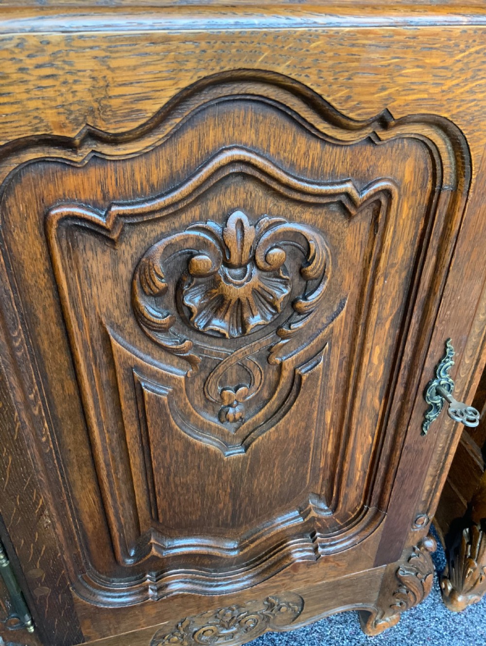 PAIR OF OAK CARVED BEDSIDE CABINETS  View IX