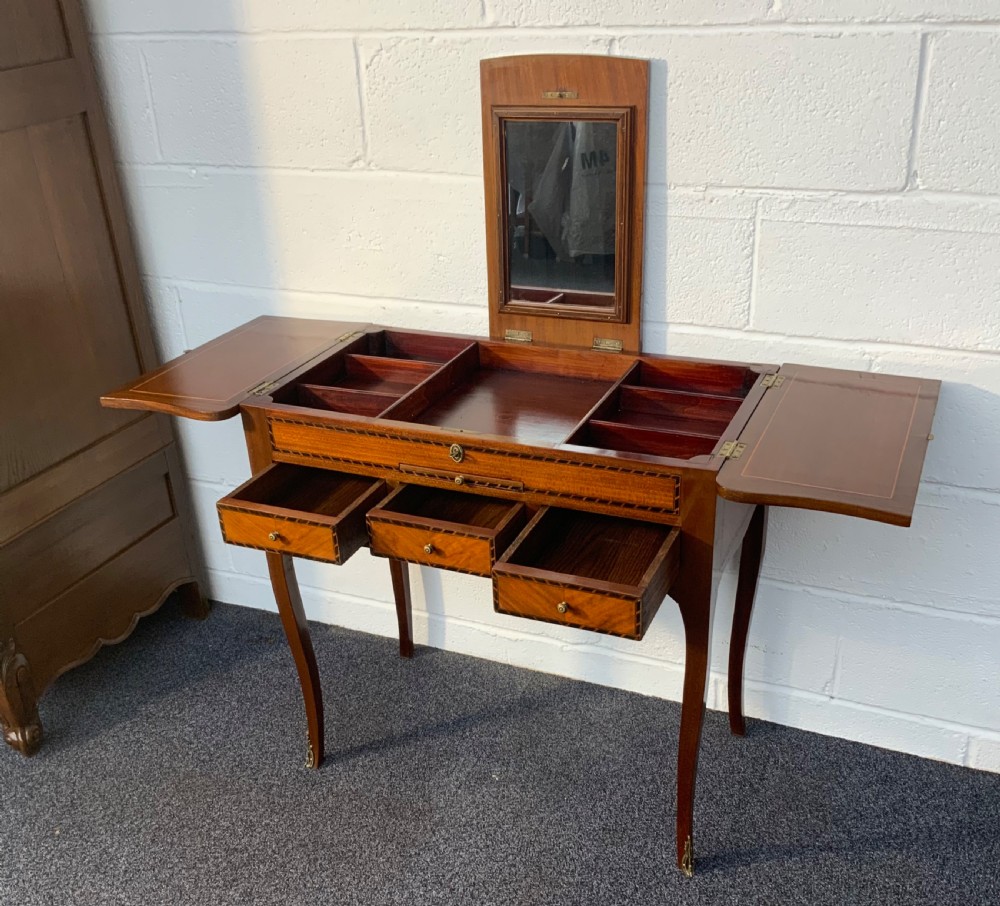 FRENCH MAHOGANY MARQUETRY DRESSING TABLE  View VII