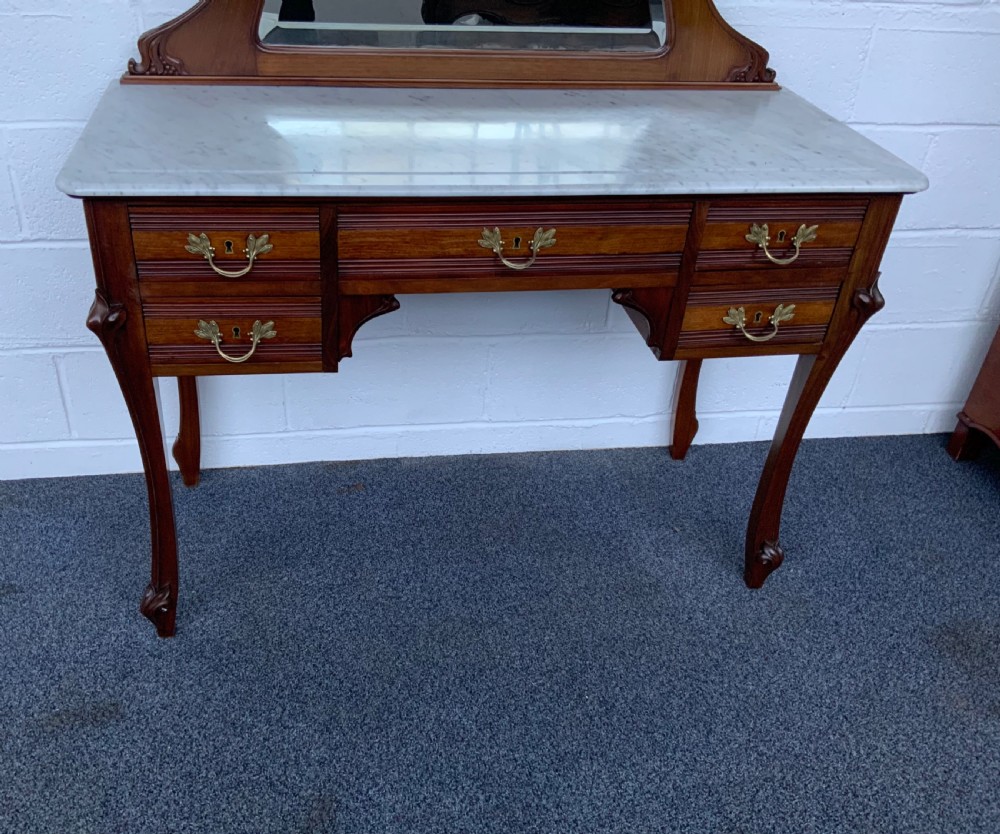 ART NOUVEAU FRENCH MAHOGANY DRESSING TABLE  View II