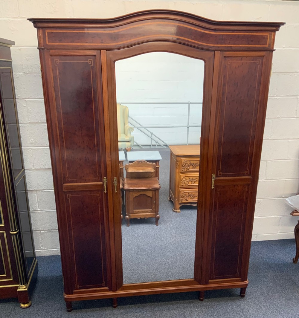 MAHOGANY INLAND TRIPLE FRENCH ARMOIRE 