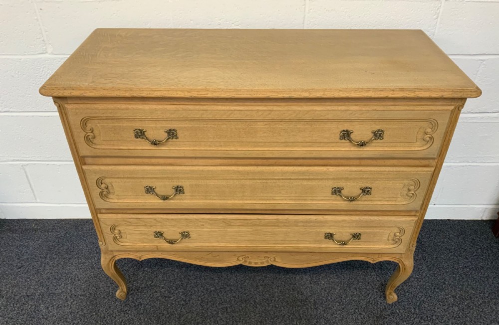 CARVED OAK BLEACHED FRENCH CHEST