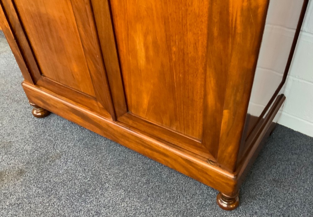 FRENCH MAHOGANY ARMOIRE  View IV