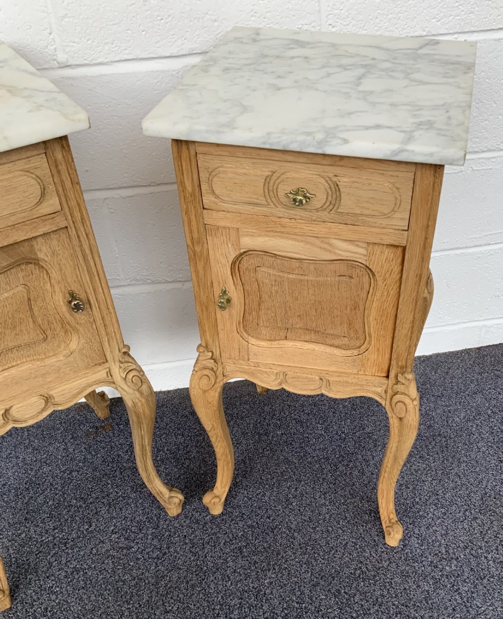 PAIR OF BLEACHED OAK MARBLE TOPPED BEDSIDE CABINETS  View III