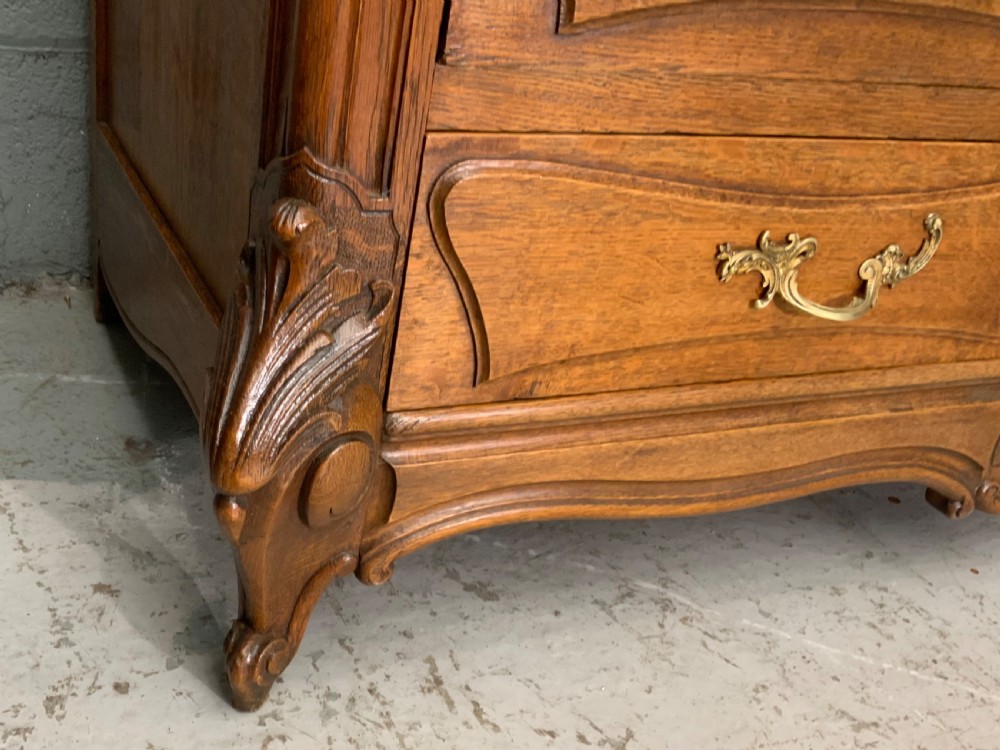 CARVED OAK FRENCH WASHSTAND  View III