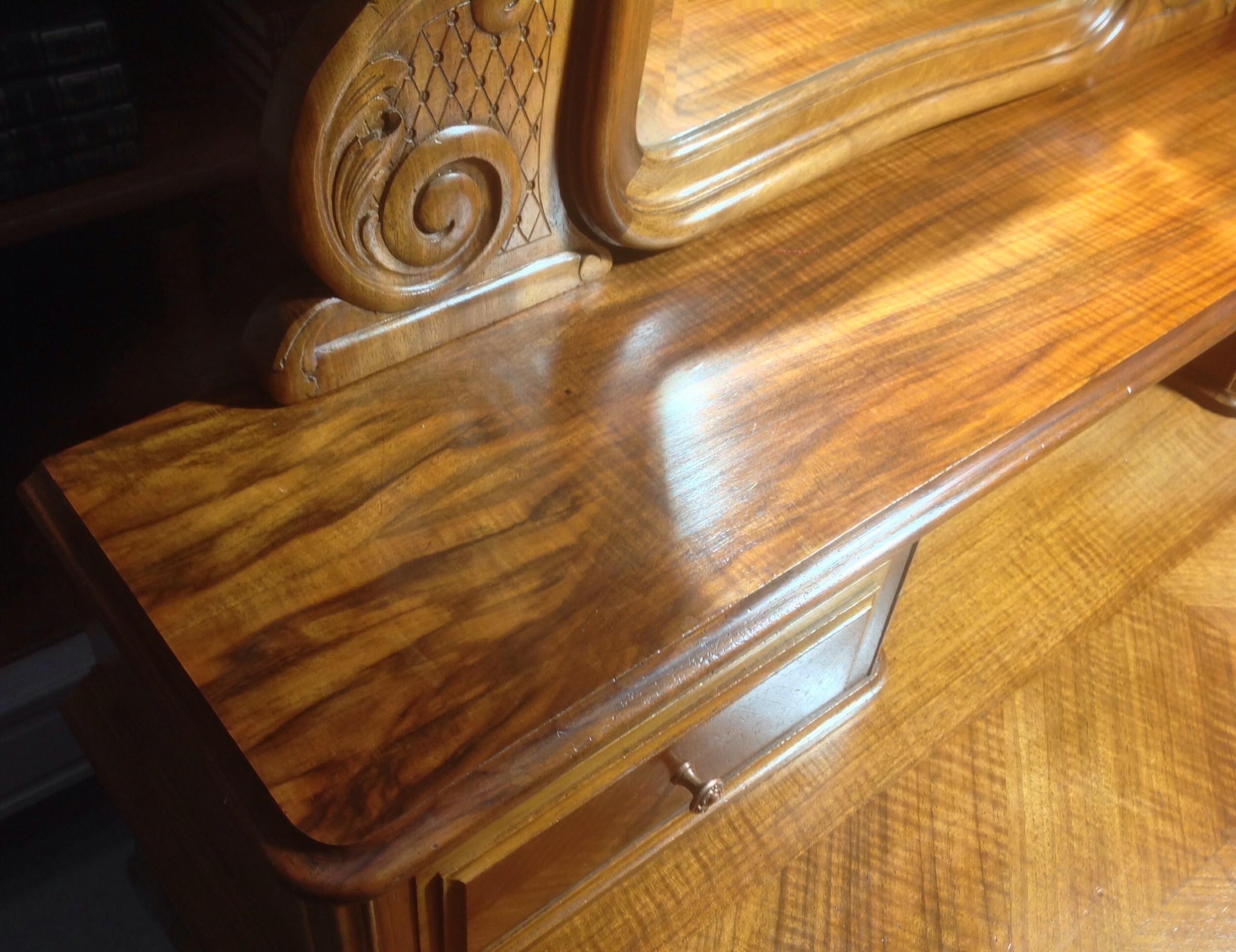 Detail View 8