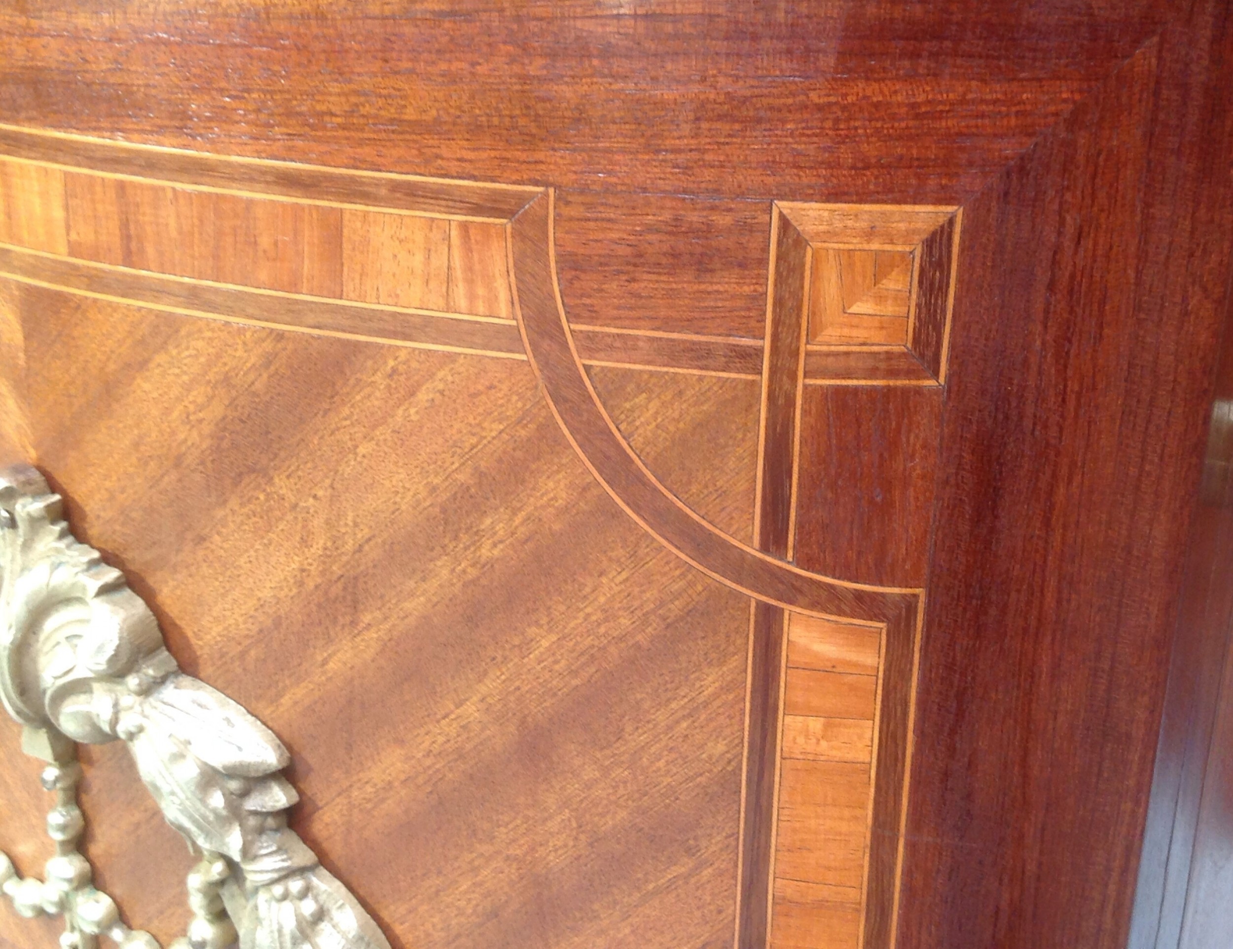 Detail View 12