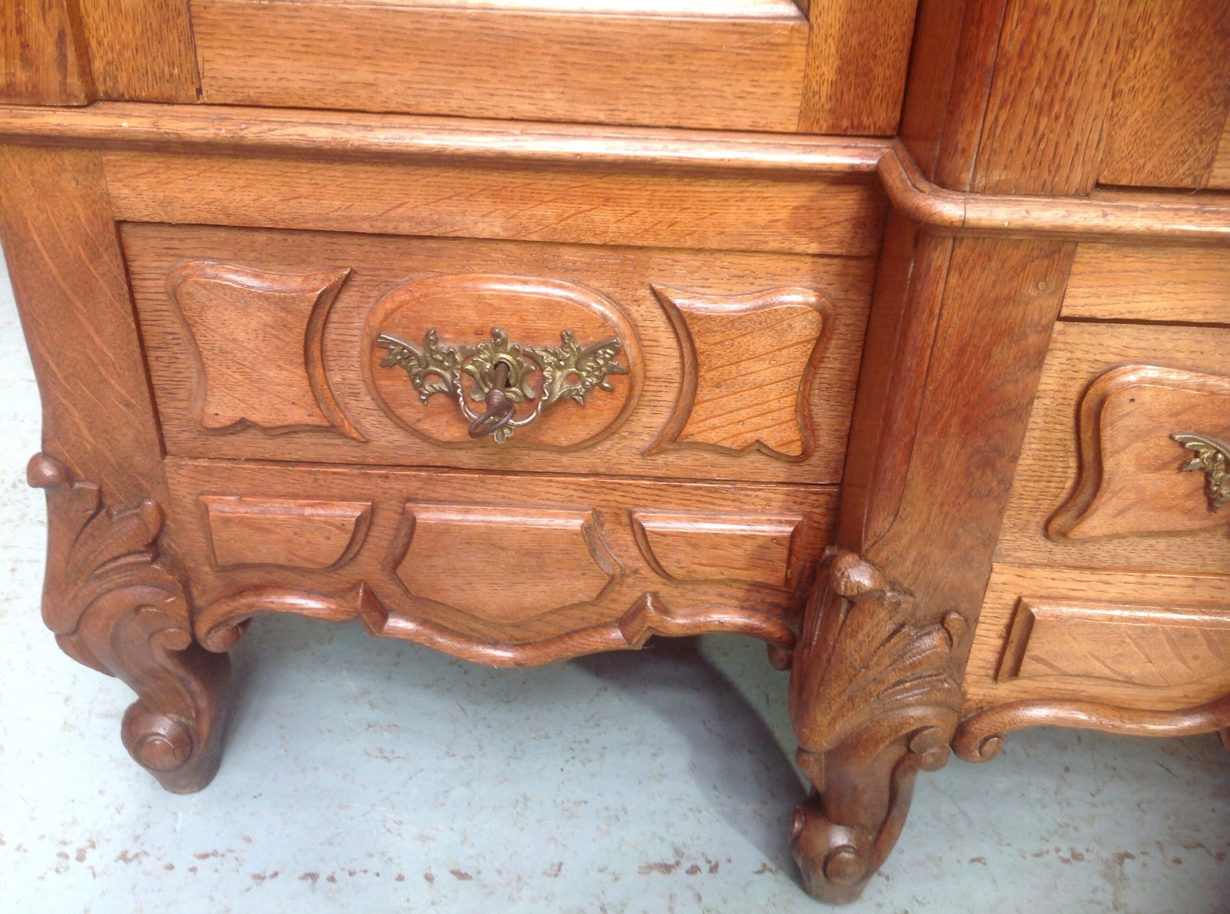 Detail View 8