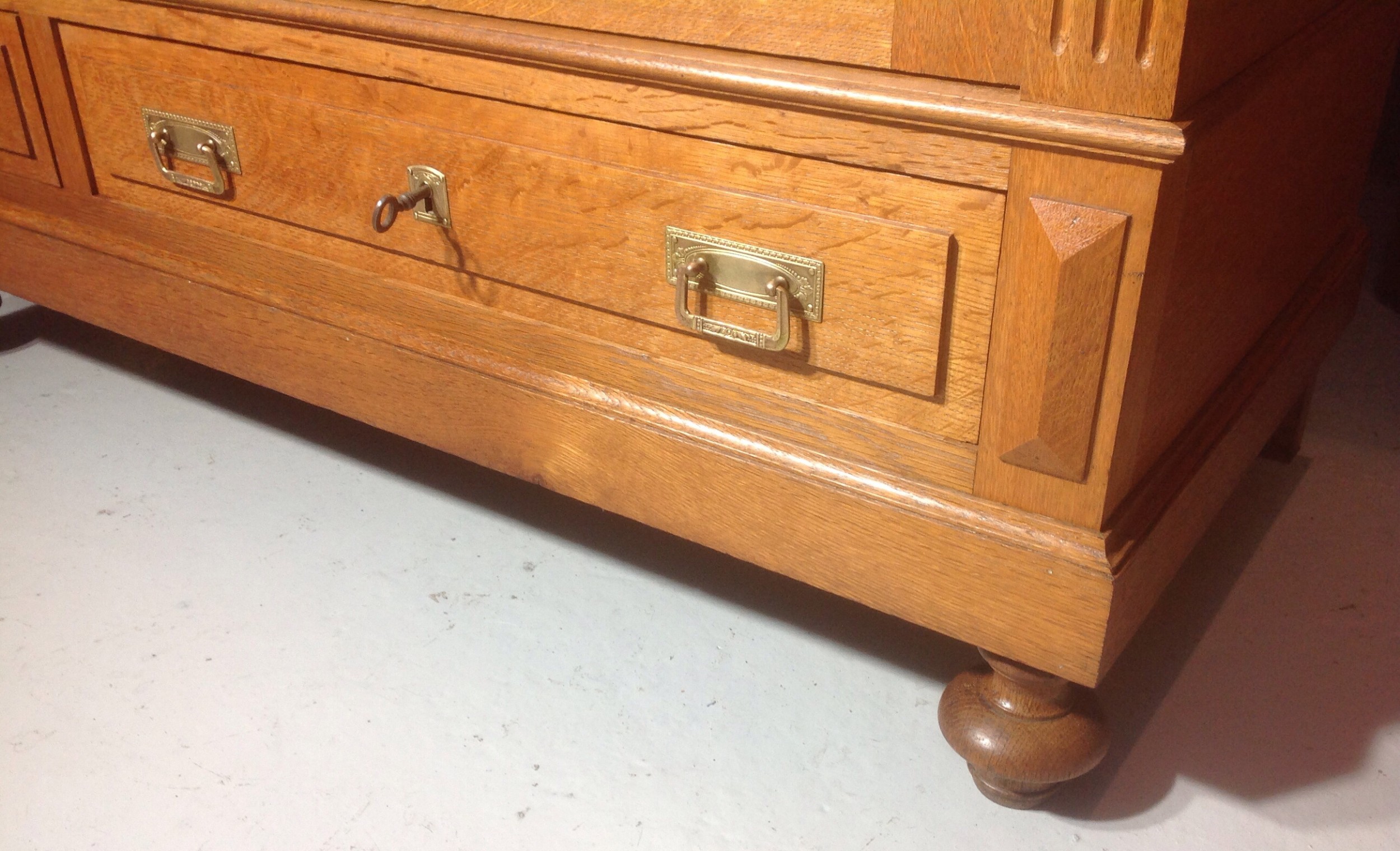 Detail View 4