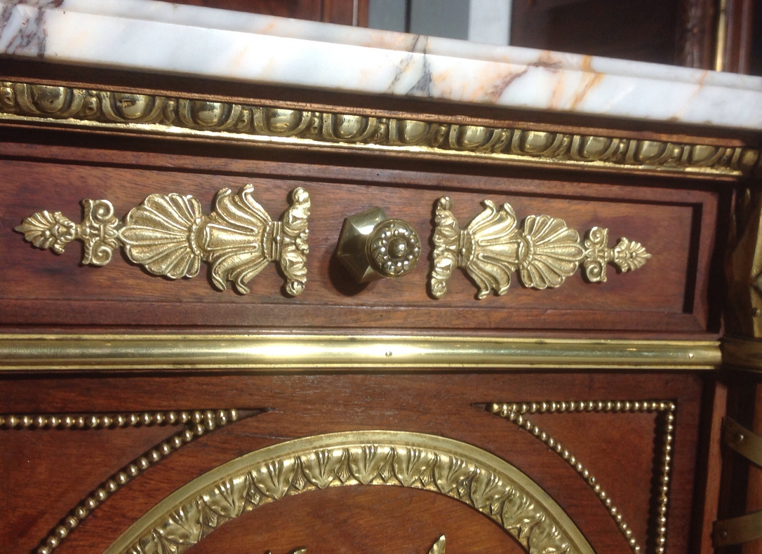 Detail View 13