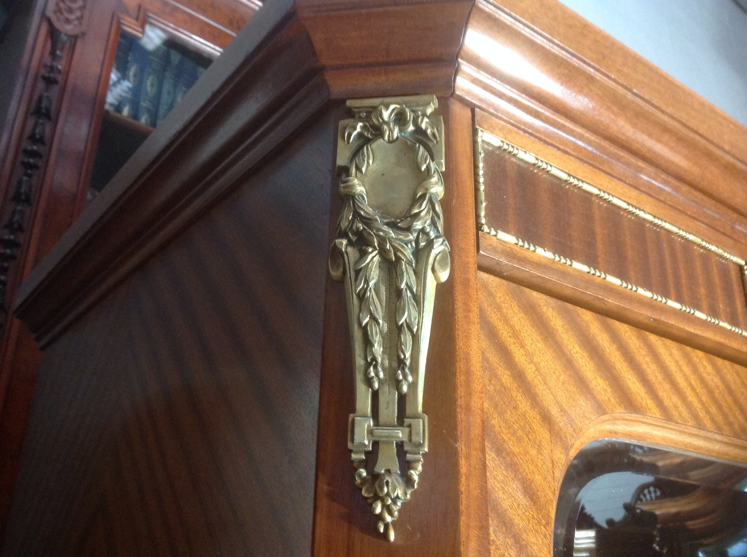 Detail View 2