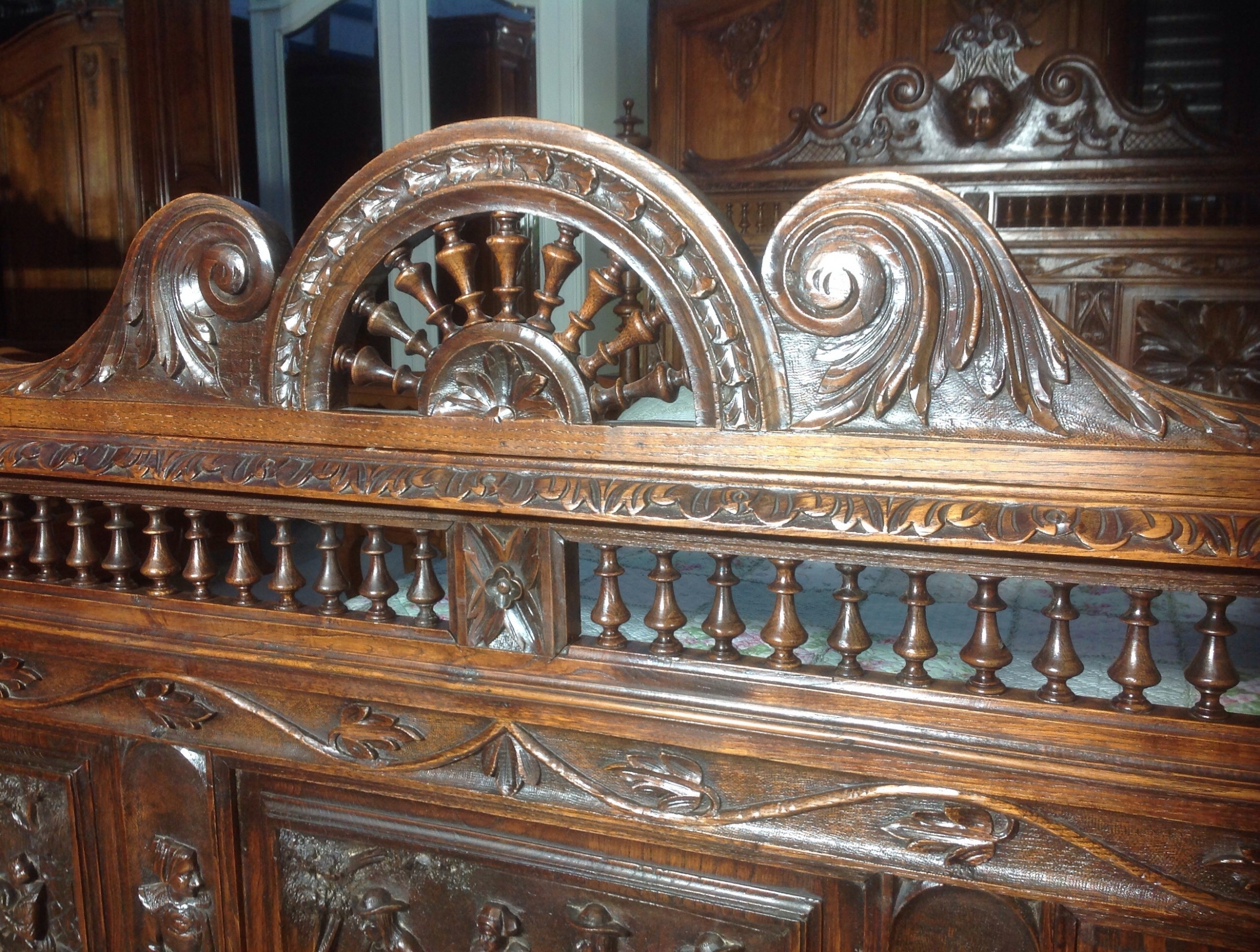 Detail View 13