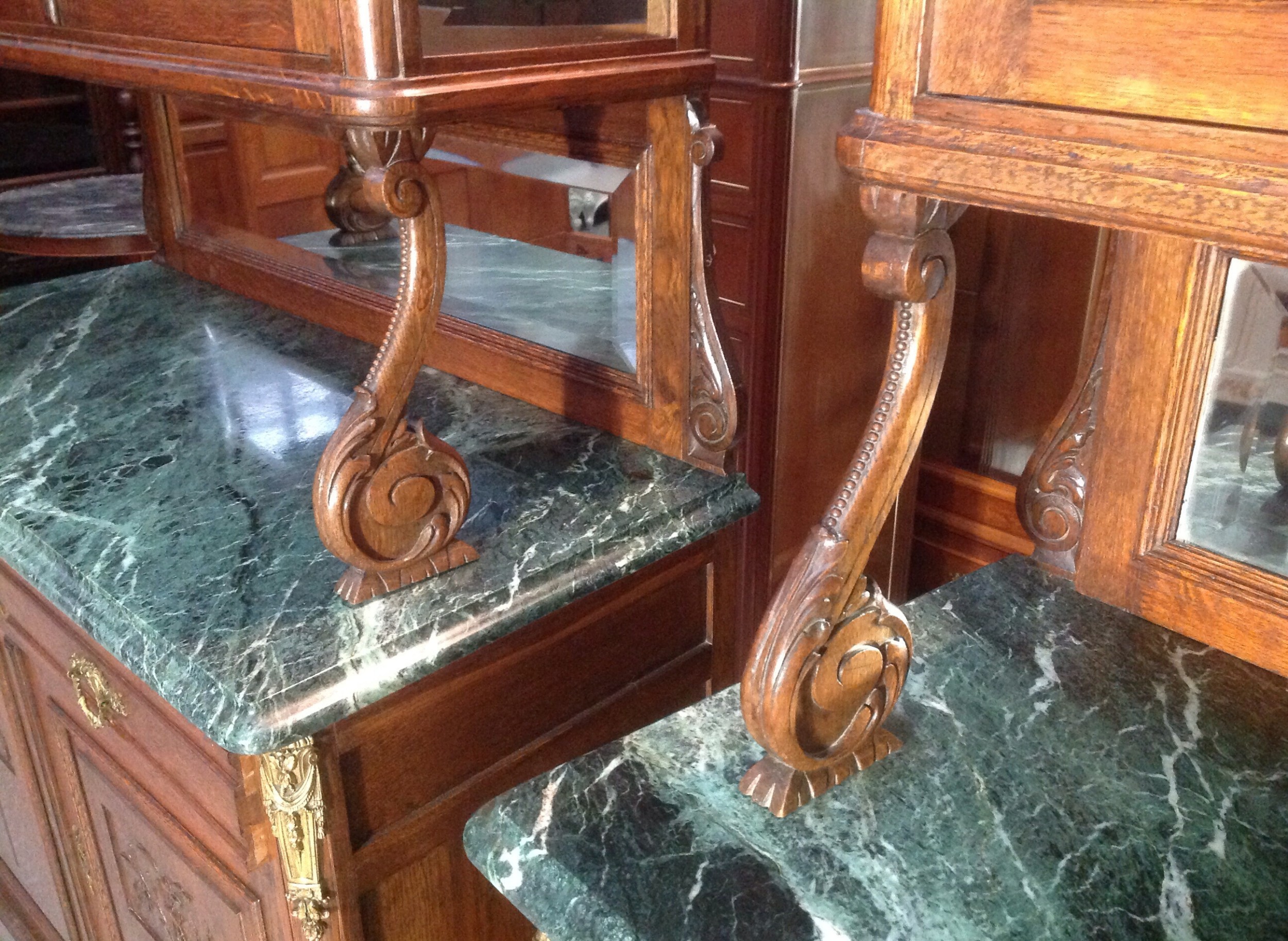 Detail View 7