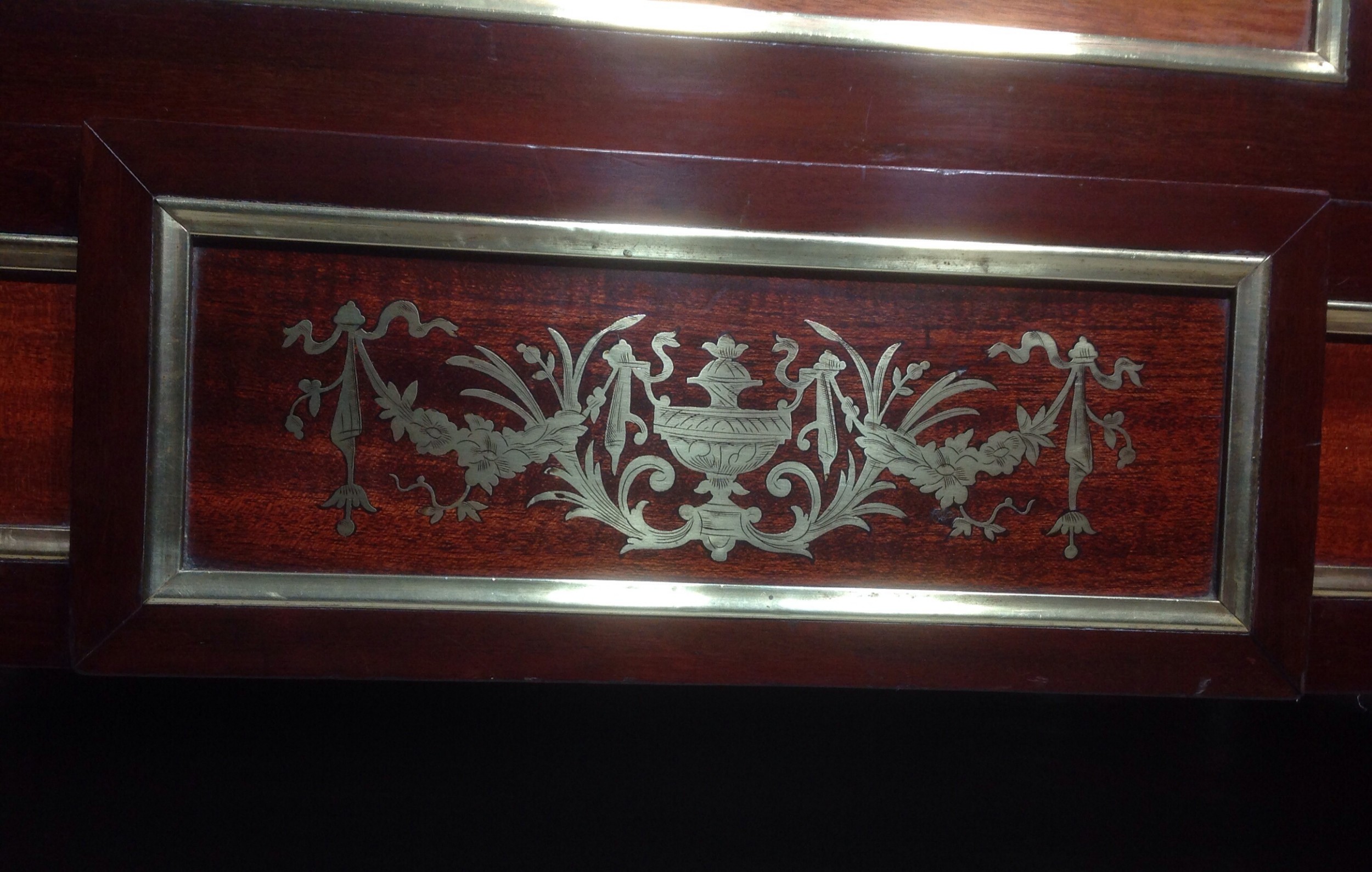 Detail View 11
