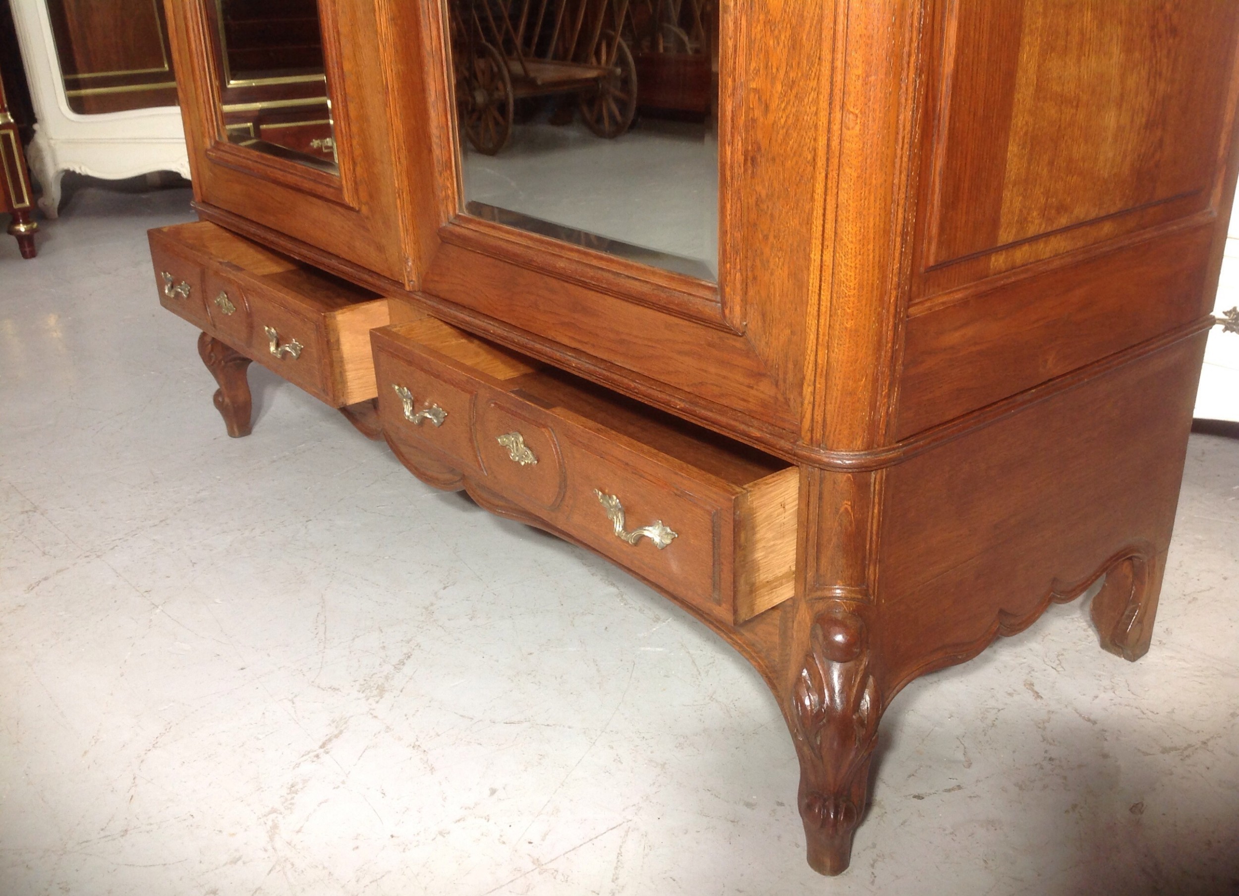 Detail View 4
