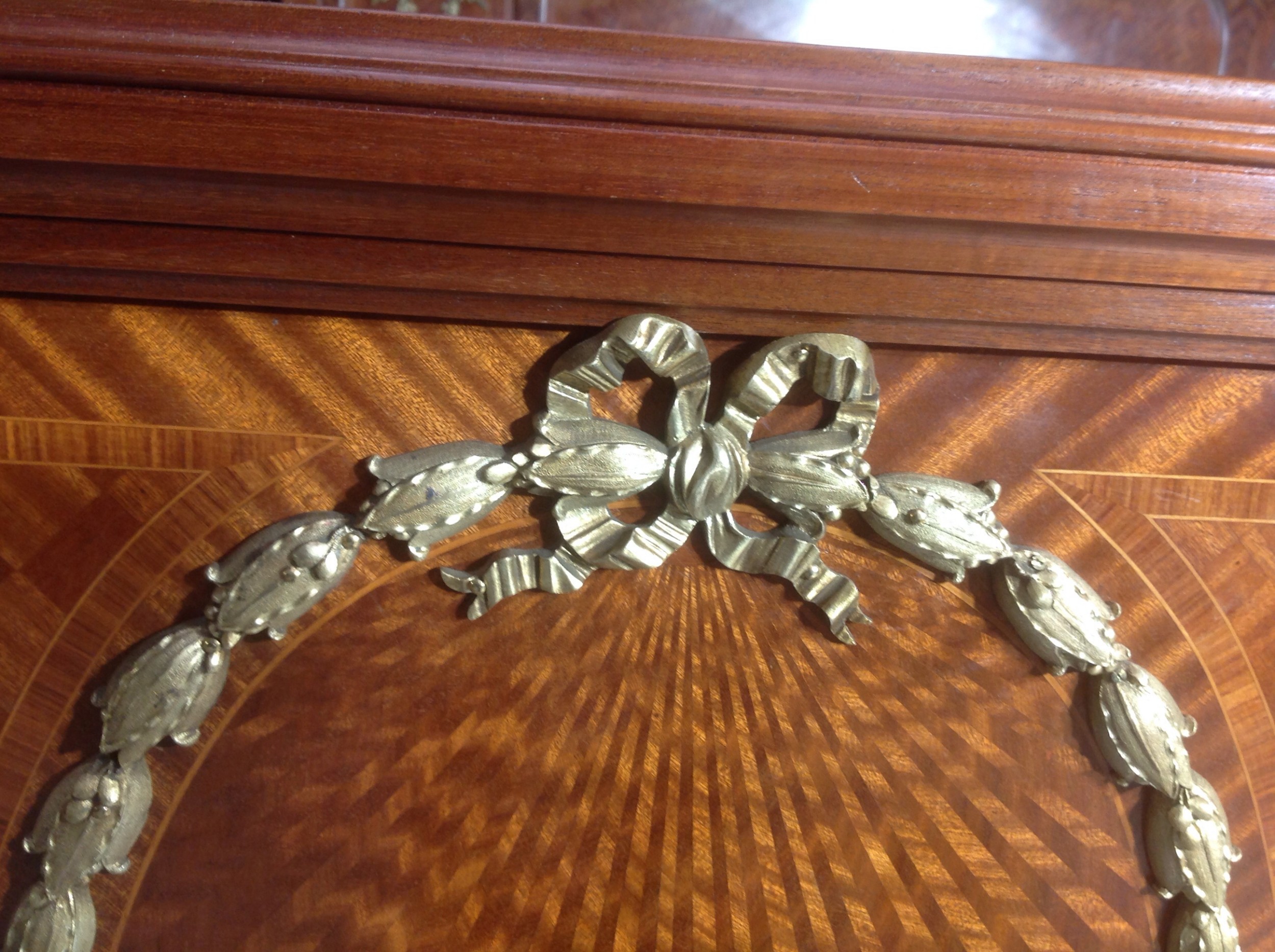 Detail View 11