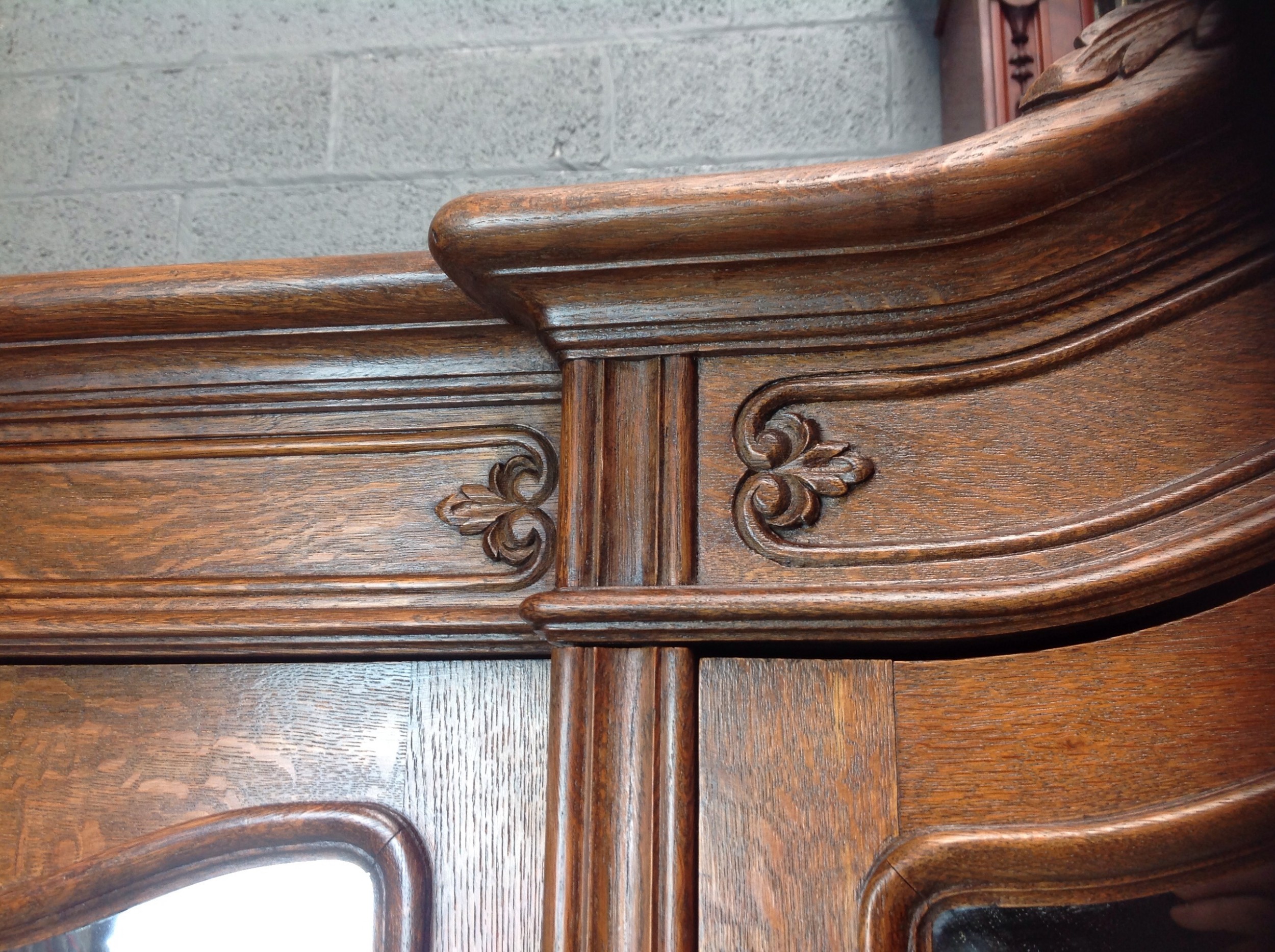 Detail View 8