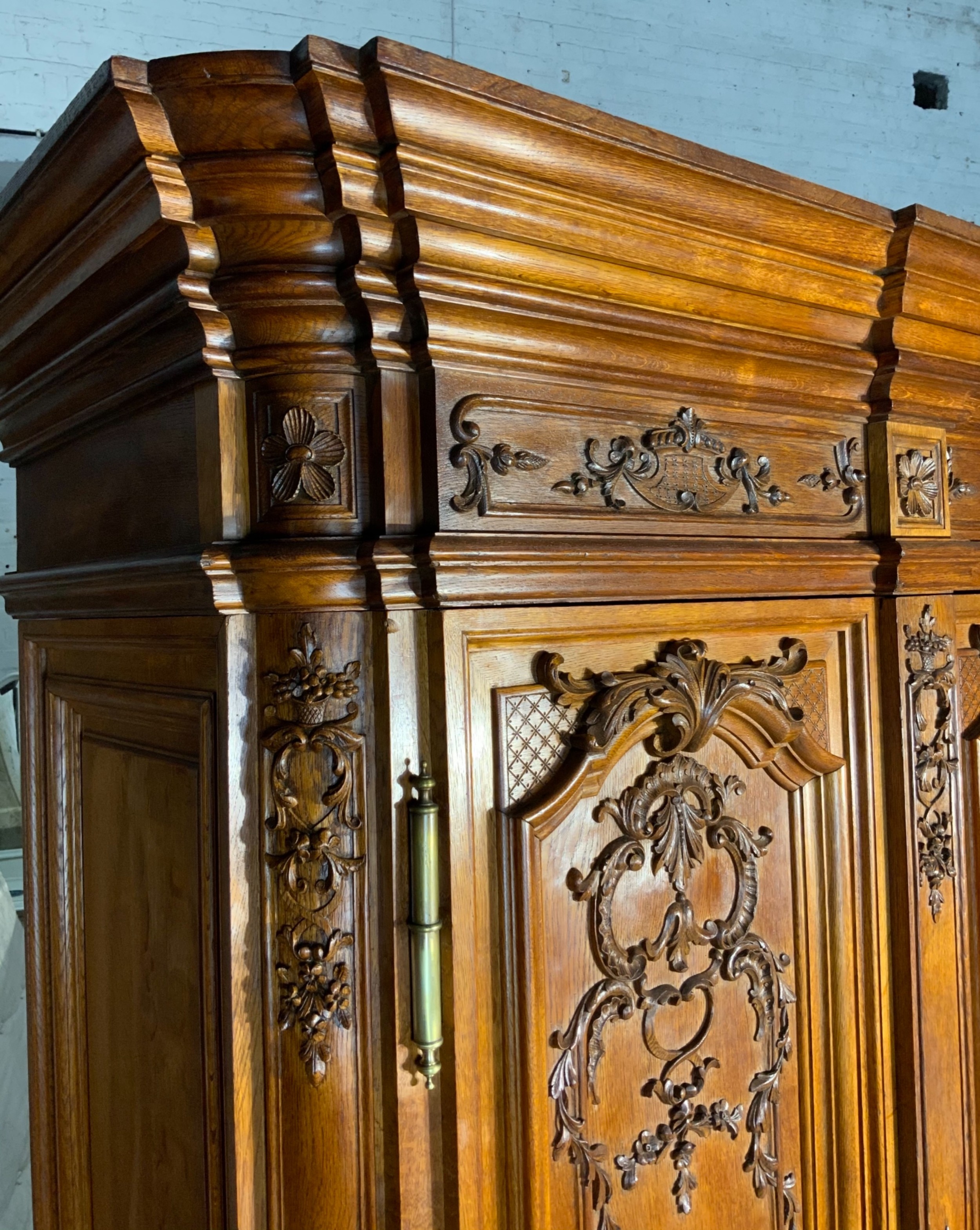 Detail View 6