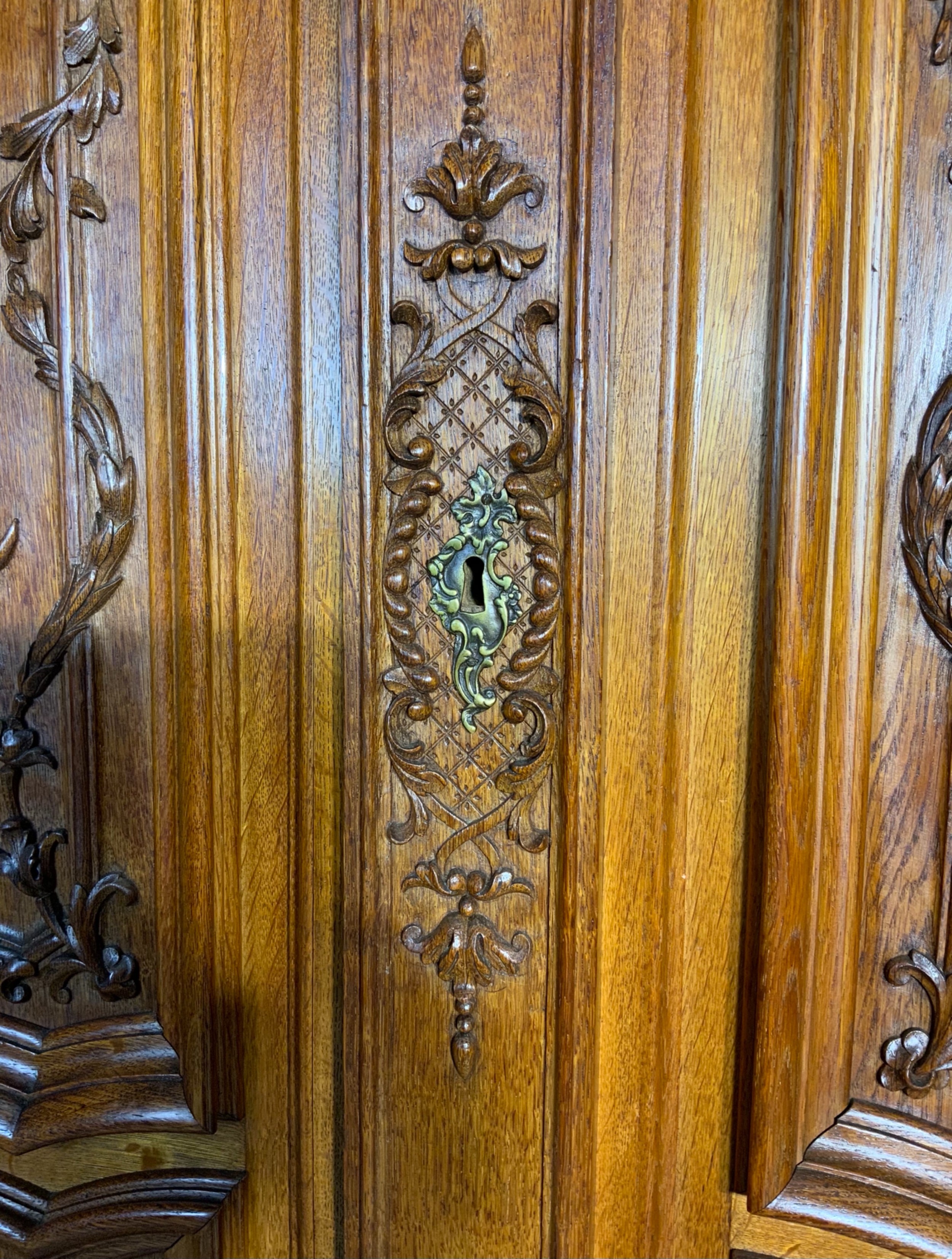 Detail View 17